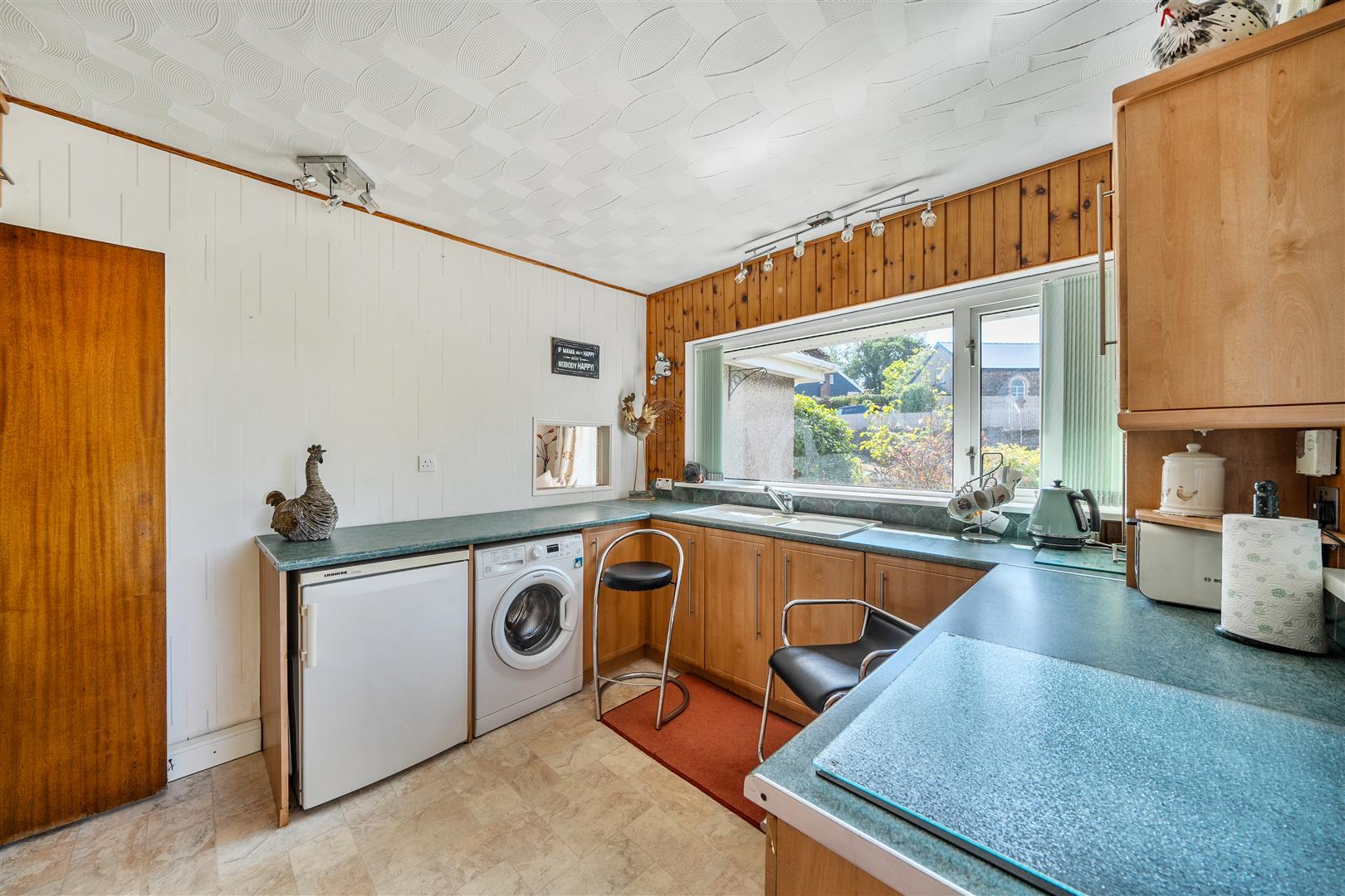 Bryn Road, Waunarlwydd, Swansea, SA5 4RA